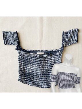Victoria’s Secret Smocked Gingham Off-The-Shoulder Crop Top – Large Navy & White